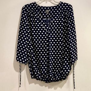 New York & Company Soho Jeans Polka Dot V-Neck Top, Size M, Navy